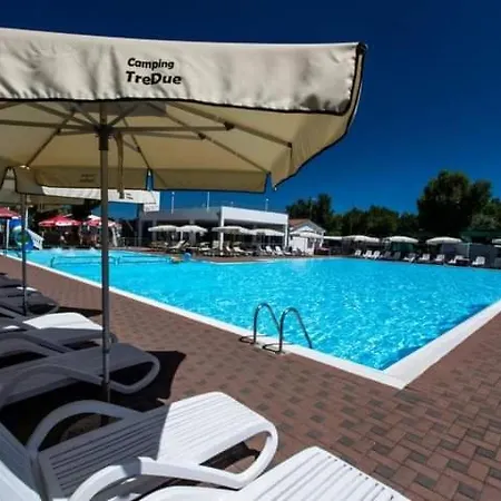 Camping Tredue Hotel Sottomarina Exterior photo